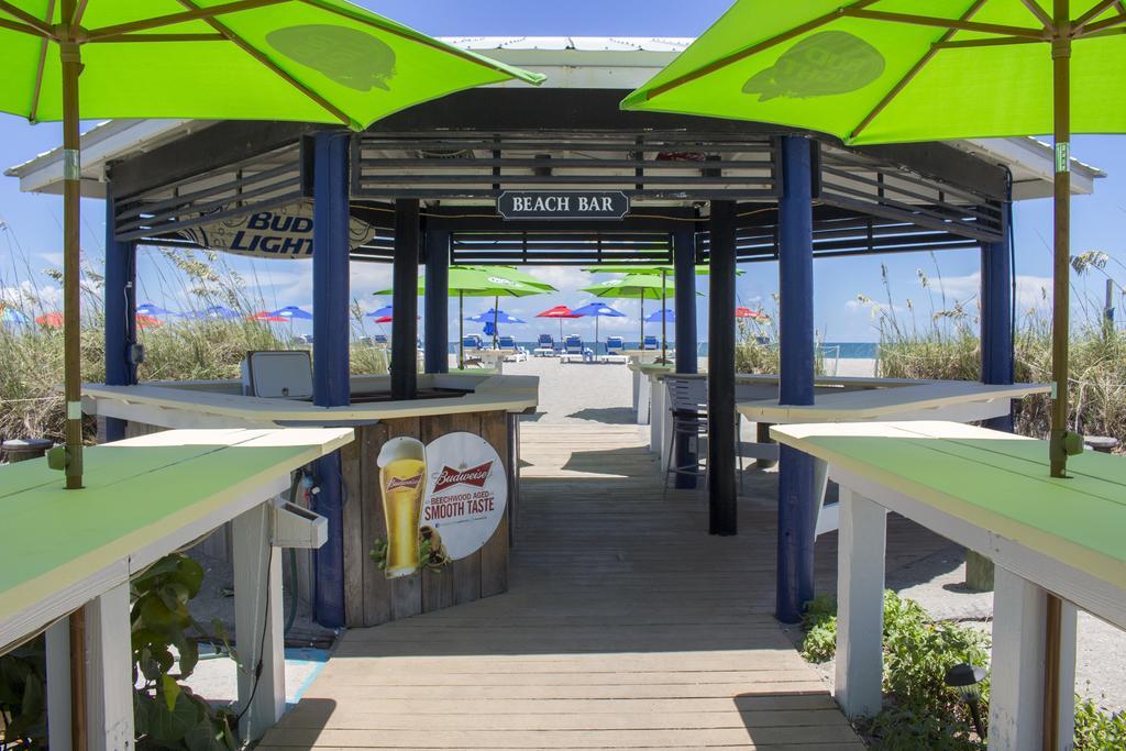 Rhumcay Beach Resort And Grille Fort Pierce Exterior photo
